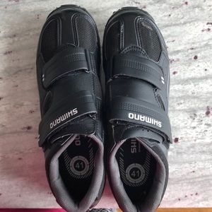 Brand new  Shimano cycling gym shoes.
